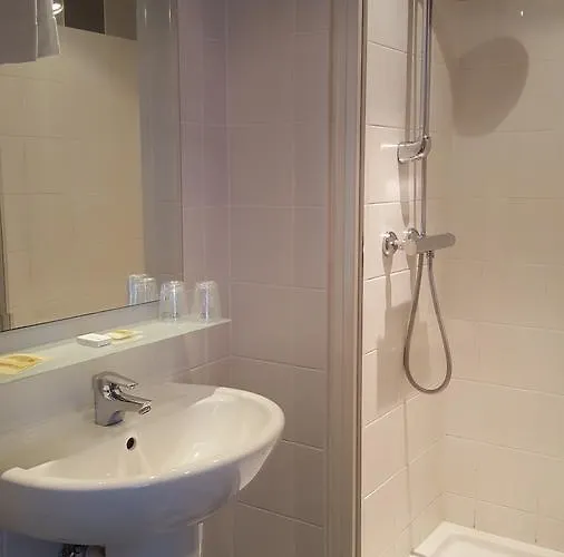 Hotel Restaurant Beau Rivage 3*